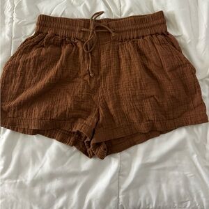 brown billabong shorts